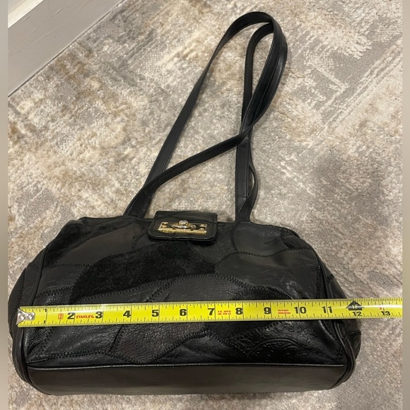 Vintage Black Patchwork Shoulder Handbag Purse Bag Gladstone Doctor Bag Opening - Picture 13 of 14